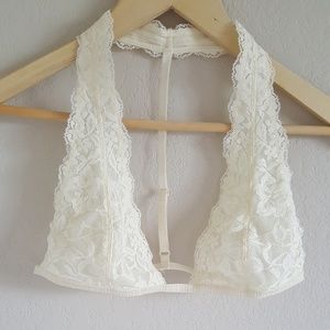 Cream lace bralett